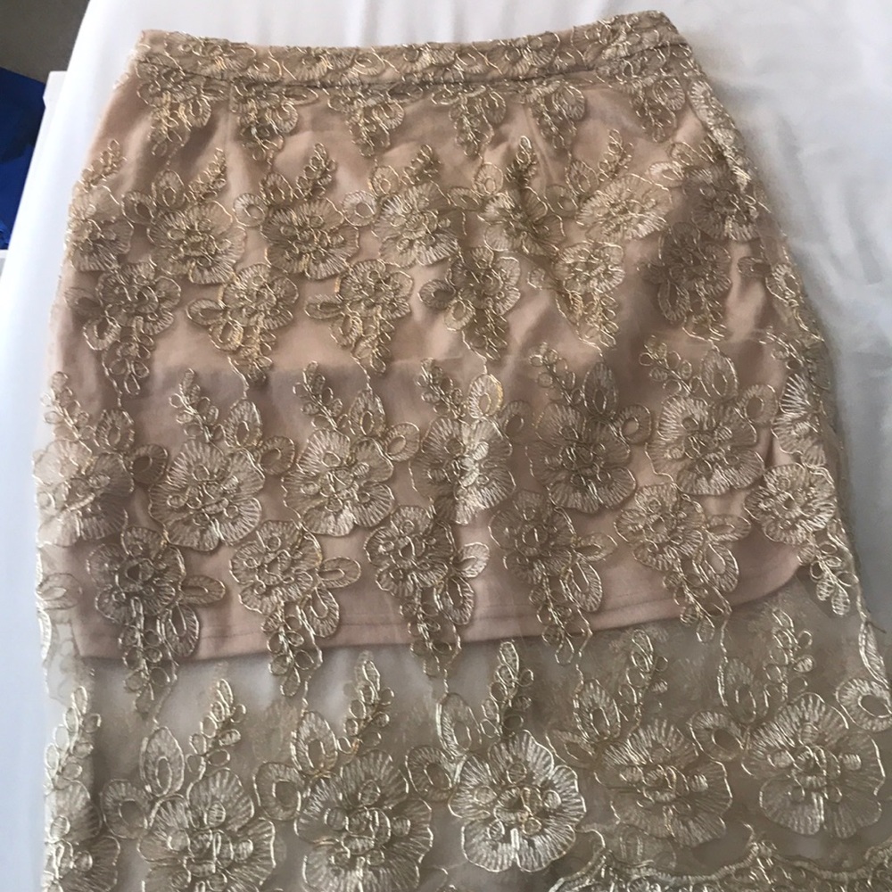 High waisted skirt